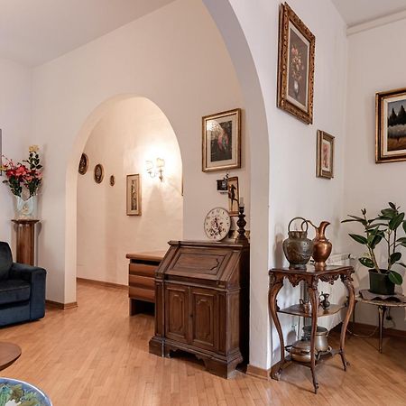 Ferienwohnung A Due Passi Dal Duomo Di Firenze Exterior foto